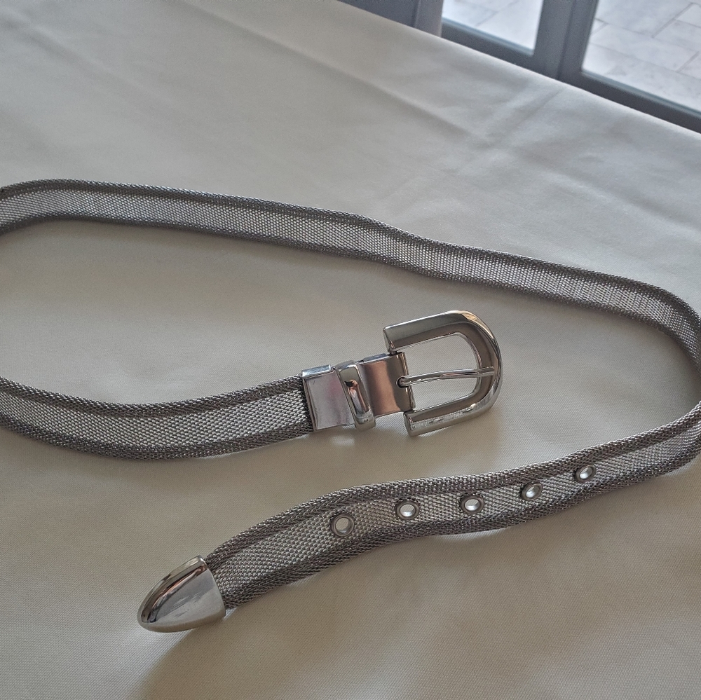 Womens silver metalfillagree woven belt medium